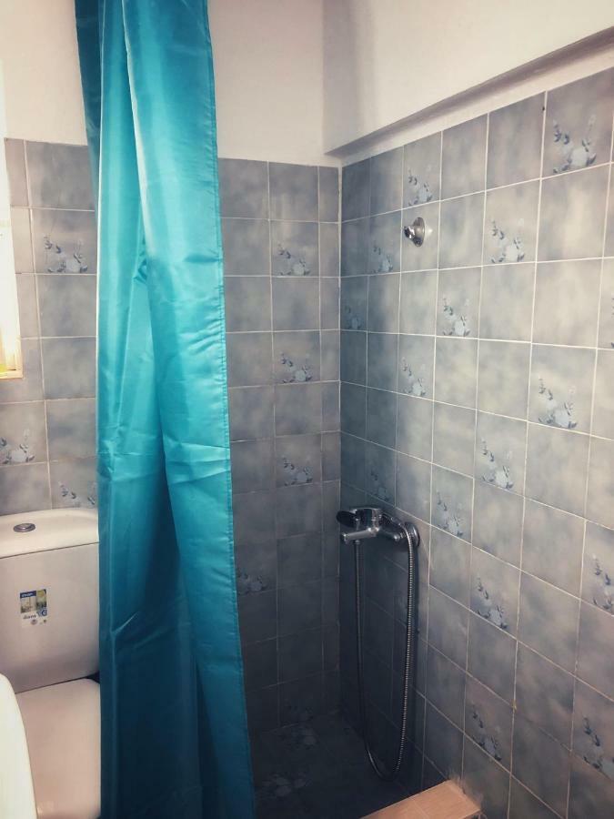 Renovated Apt Close To Beach Wifi Ac 阿纳维索斯 外观 照片