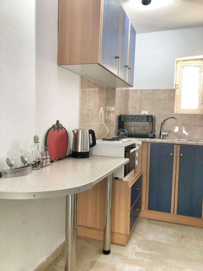 Renovated Apt Close To Beach Wifi Ac 阿纳维索斯 外观 照片
